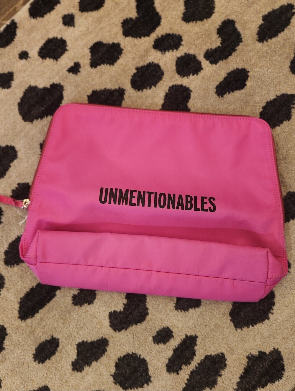 Kate Spade Neon Pink And Orange "Unmentionables" Travel Luggage Bag Brand New